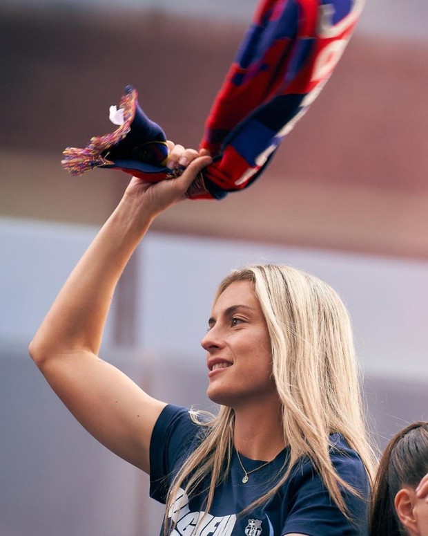 Khám phá vẻ đẹp nữ cầu thủ toàn cầu, soi cùng Huỳnh Như và Thanh Nhã