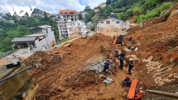 Phát hiện 2 nạn nhân kinh hoàng trong vụ sạt lở Đà Lạt: Tiếp tục theo dõi câu chuyện chấn động