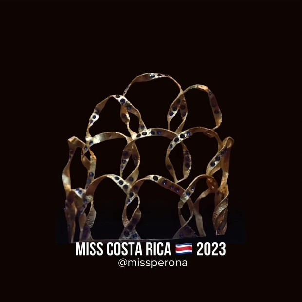 Vương miện Hoa hậu Costa Rica bị ví như sắt vụn - Ảnh 2.