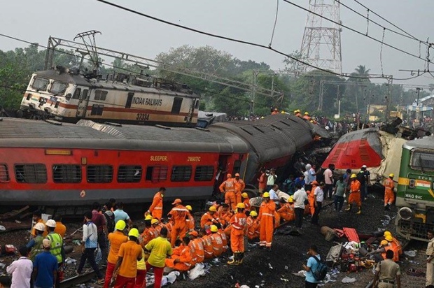 Ấn Độ: Đã xác định được nguyên nhân tai nạn tàu hỏa thảm khốc ở Odisha - Ảnh 2.