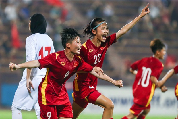 U20 nữ Việt Nam thắng kịch tích U20 nữ Iran vòng loại U20 nữ châu Á 2024 - Ảnh 6.