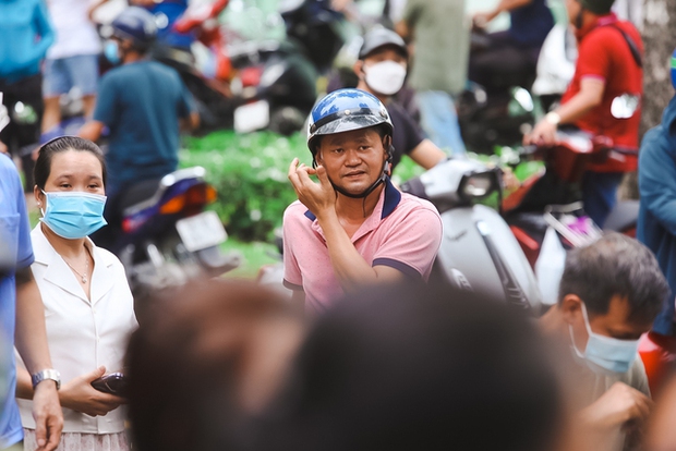 Học sinh thi vào lớp 10 tại TP.HCM phấn khởi sau khi hoàn thành môn đầu tiên: Đề hay, lạ nhưng không đánh đố! - Ảnh 1.