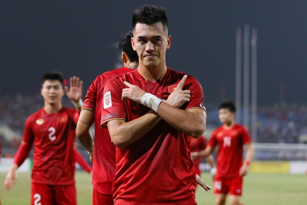 Công Phượng và Quang Hải sẽ được kích thích khi nghe những lời thẳng thắn từ HLV Troussier