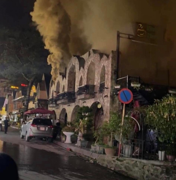 Thiêu rụi quán cafe nổi tiếng trên đỉnh Tam Đảo