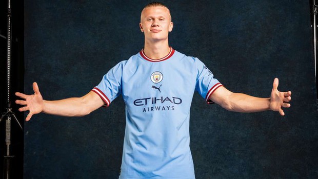 Top 10 cầu thủ đắt giá nhất thế giới: Haaland lập kỷ lục, Ronaldo và Messi ngậm ngùi