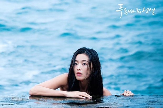 Đọ sắc 6 nàng tiên cá gây bão: Marian Rivera đẹp mơ màng, Jeon Ji Hyun sang chảnh - Ảnh 2.