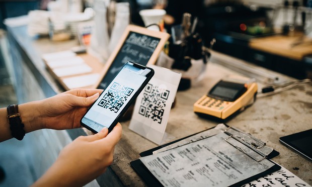 Đi mua sắm quét QR Code thanh toán nhớ làm việc này để không bị lừa tiền! - Ảnh 1.