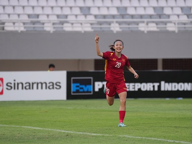 Cô nàng nóng bỏng 'ghi bàn xuất thần', U19 nữ Việt Nam vượt qua hiệp phụ, giành vé vào chung kết Đông Nam Á