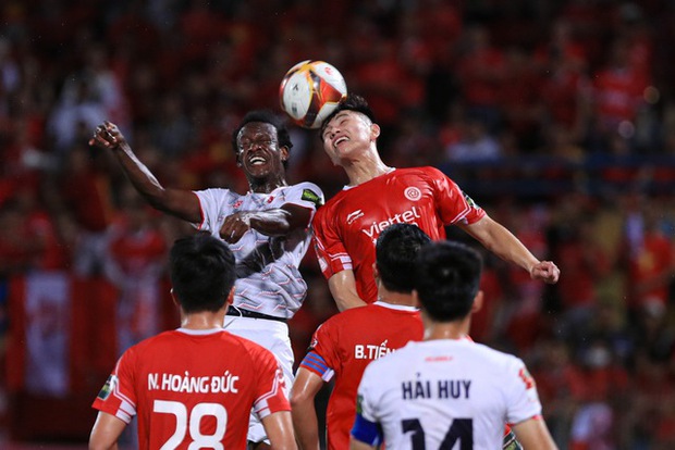 Chiến tích hoành tráng! Đức Chiến vui như đi bầu sau chiến thắng của Viettel trước Hải Phòng FC