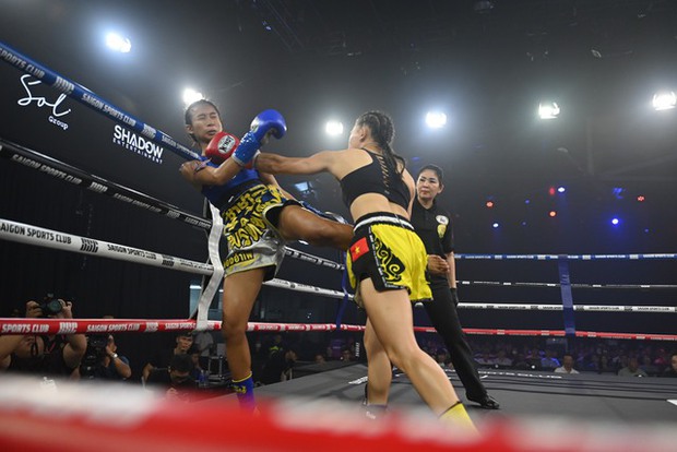 Võ sĩ Việt Nam chinh phục đỉnh cao WBC quốc tế bằng cuộc tung đòn đãi ngộp đối thủ