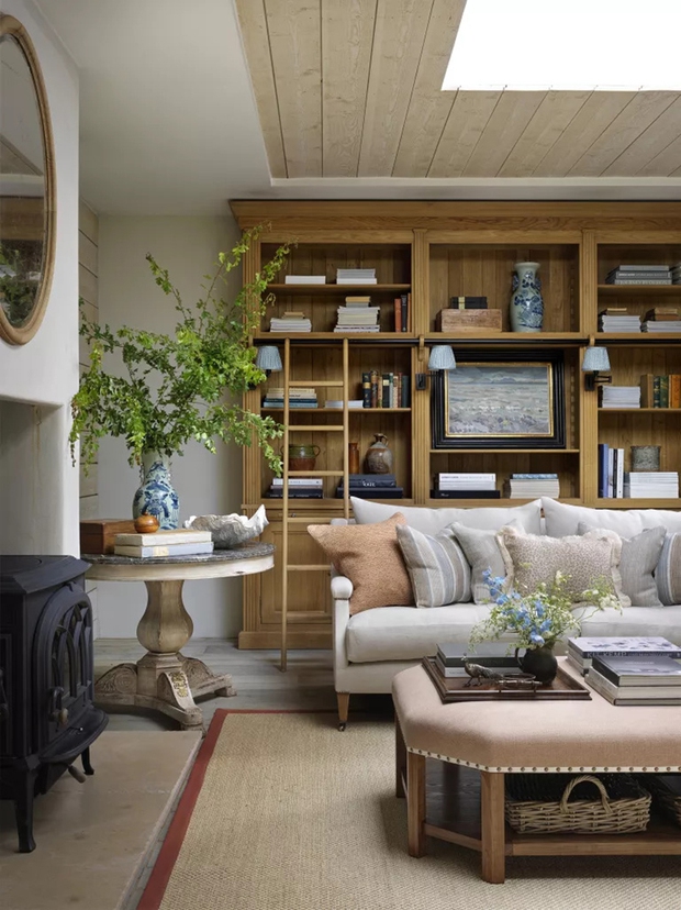 Cách sắp xếp tiết kiệm không gian có thể dùng cho mọi phòng khách nhỏ - Ảnh 2.