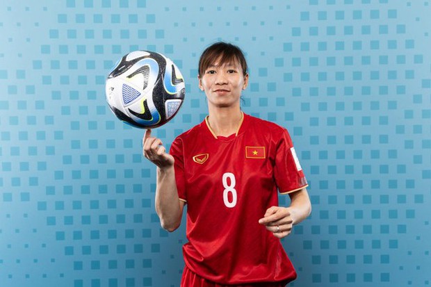 Bộ ảnh tuyển nữ Việt Nam: Hình ảnh hoàn hảo, gợi cảm hơn cả World Cup