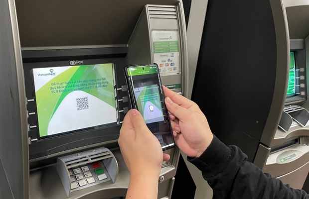 Cách rút tiền tại cây ATM không cần thẻ nhanh nhất - Ảnh 1. Cách rút tiền tại cây ATM không cần thẻ nhanh nhất - Ảnh 1.