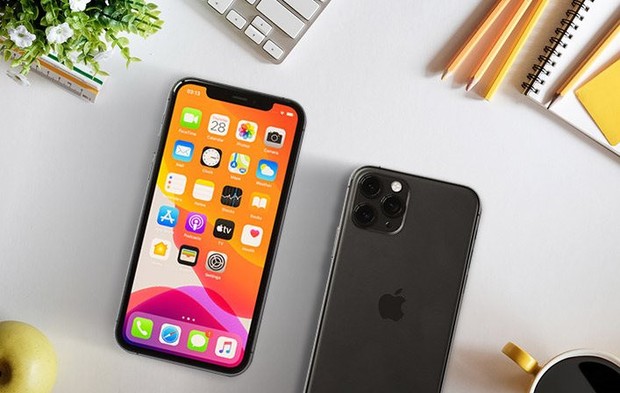 Giai đoạn ảm đạm nhất năm, điện thoại iPhone ào ào giảm giá, chiếc smartphone bị khai tử vẫn vô cùng ăn khách - Ảnh 1. Giai đoạn ảm đạm nhất năm, điện thoại iPhone ào ào giảm giá, chiếc smartphone bị khai tử vẫn vô cùng ăn khách - Ảnh 1.