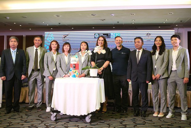Đại sứ quán New Zealand và Australia hỗ trợ nữ Việt Nam đầy ngọn lửa trước World Cup 2023