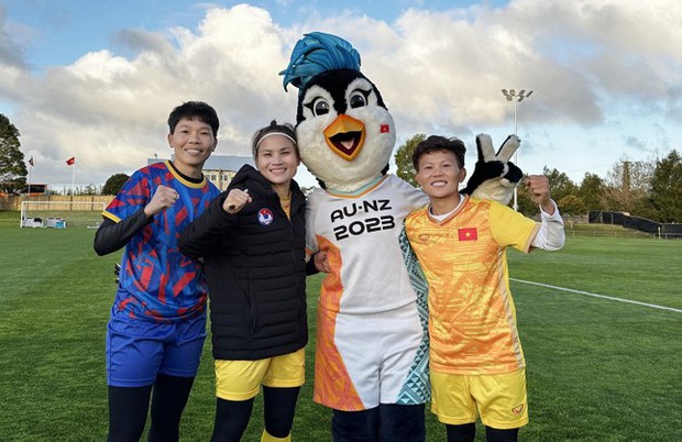 Phản ứng đáng chú ý của các đội tuyển trước World Cup: Ý sốc hủy buổi tập, Việt Nam quyết duy trì sự chuẩn bị