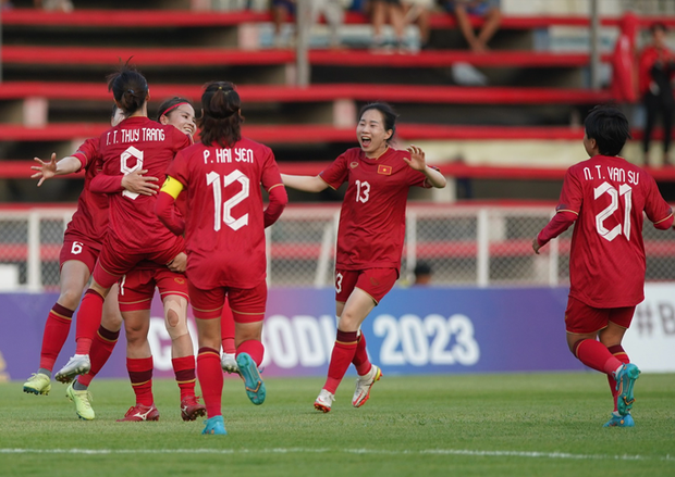 Đội tuyển nữ Việt Nam: Gây sốt toàn cầu và thực hiện kỳ tích lịch sử!