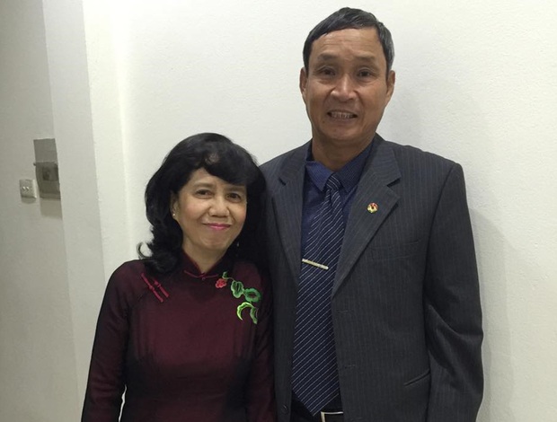 Vợ HLV Mai Đức Chung: Cảnh sát trên sân bỏ tù dùng xích đu World Cup của chồng!