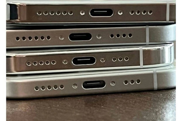 Hình ảnh mới nhất của iPhone 15 Pro lộ diện: Viền siêu mỏng, thiết kế có thay đổi lạ - Ảnh 5. Hình ảnh mới nhất của iPhone 15 Pro lộ diện: Viền siêu mỏng, thiết kế có thay đổi lạ - Ảnh 5.