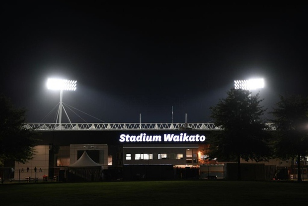 Ngỡ ngàng với SVĐ tuyệt đẹp trong trận đấu đội tuyển nữ Việt Nam vs ĐT Bồ Đào Nha