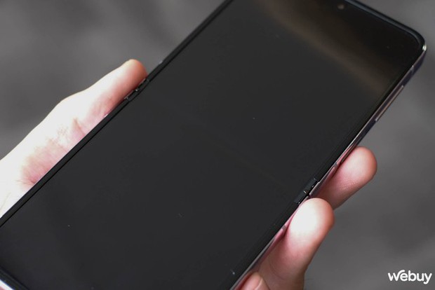 Đây là Galaxy Z Flip5: Tại sao nói đây bản nâng cấp lớn nhất của Galaxy Z Flip từ trước đến nay? - Ảnh 10. Đây là Galaxy Z Flip5: Tại sao nói đây bản nâng cấp lớn nhất của Galaxy Z Flip từ trước đến nay? - Ảnh 10.