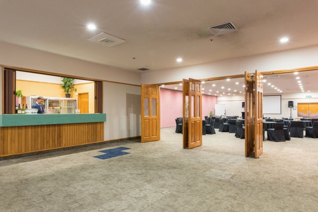 Khách sạn 4 sao lộng lẫy tiếp đội tuyển nữ Việt Nam trước trận đấu với Bồ Đào Nha