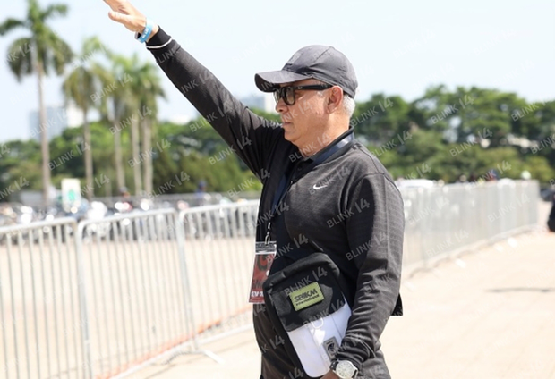 Vệ sĩ quốc dân Tùng Yuki rục rịch chuẩn bị cho concert BLACKPINK tại Hà Nội: Độc và không ngờ!