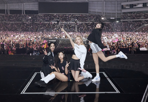 fanvietsanveblackpinkhanoi2-16887073724481456297679-16906032790311158049327.png