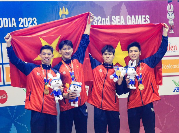 Hoa hậu Ý Nhi nói gì khi được so sánh với thí sinh quốc tế tại HCV SEA Games 32?