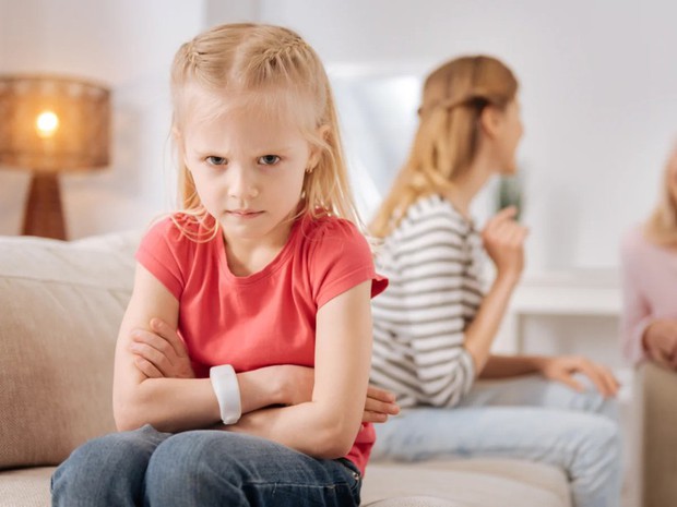Cách giải tỏa cảm xúc tiêu cực ở đứa trẻ nhạy cảm - Ảnh 2.