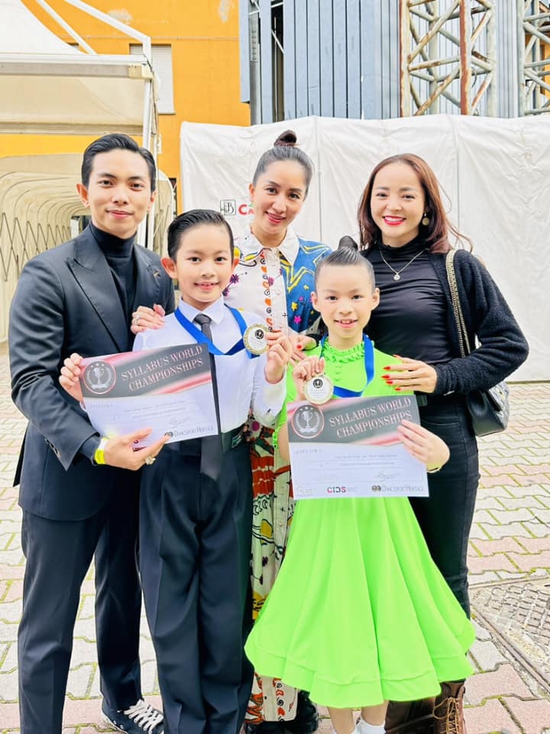 Chuyện bất ngờ về con trai Khánh Thi - Phan Hiển trước khi đăng quang tại giải dancesport thế giới