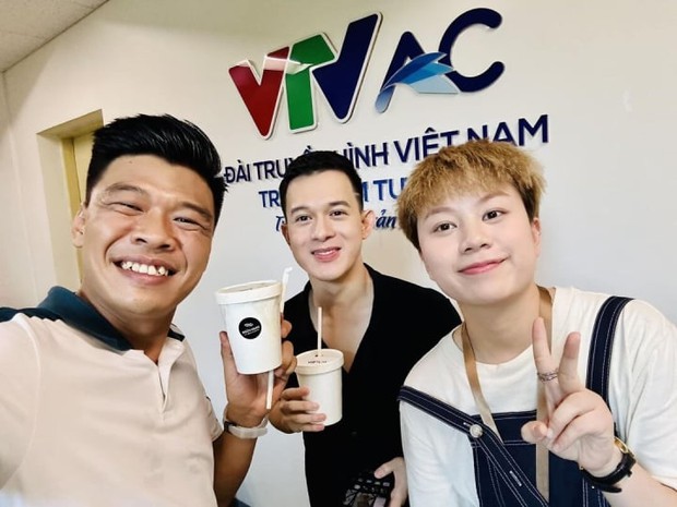 Hương Giang và Tuấn Tú tạo dấu ấn trong bộ ảnh cưới đẹp lung linh