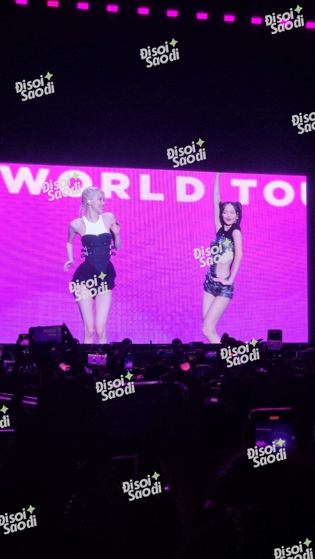 BLACKPINK gây sốt với màn trình diễn See Tình: Hoàng Thuỳ Linh không thể ngồi yên!