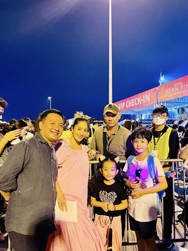 Khánh Thi rủ con đi xem concert BLACKPINK, Phan Hiển xuất hiện đầy bất ngờ