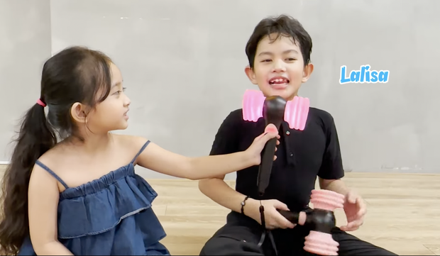 Khánh Thi tình cờ gặp BLACKPINK: Bí quyết độc đáo khiến con gái thích thú!