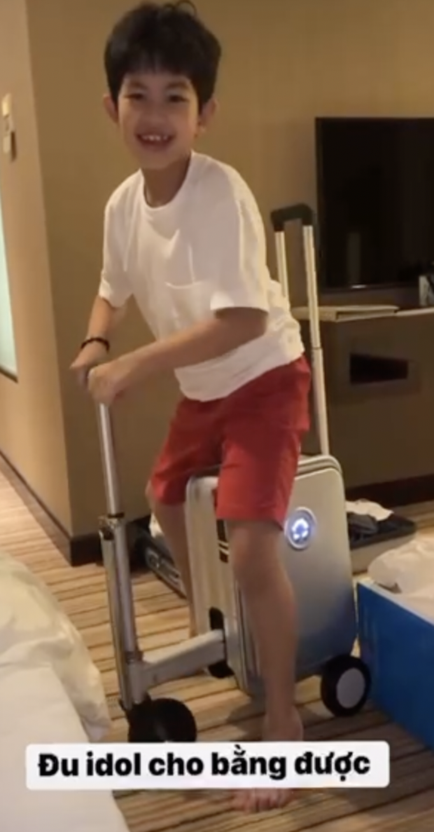 Khánh Thi tình cờ gặp BLACKPINK: Bí quyết độc đáo khiến con gái thích thú!