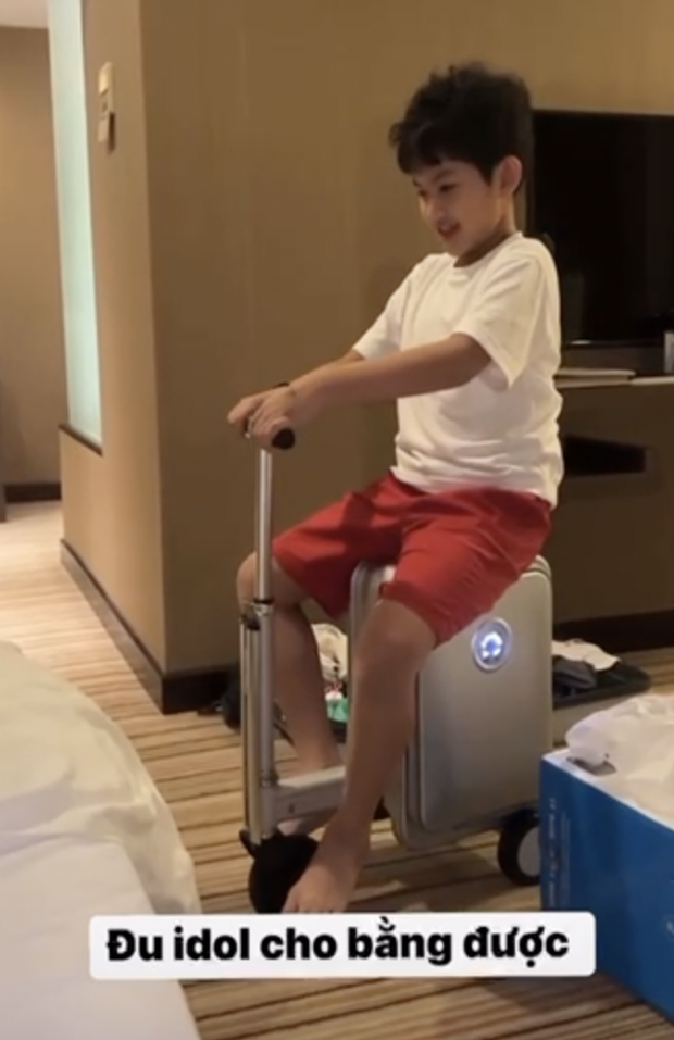 Khánh Thi tình cờ gặp BLACKPINK: Bí quyết độc đáo khiến con gái thích thú!