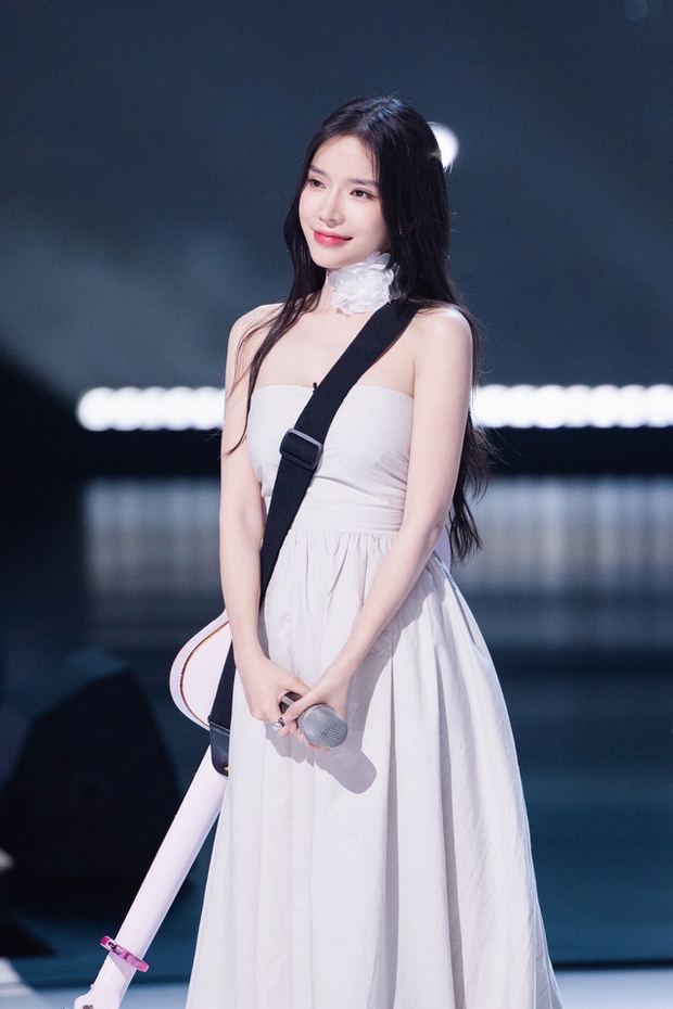 LyLy giành hạng 1 ngay tập mở màn show ca hát Trung Quốc, Jay Park có hành động ủng hộ đại diện Việt Nam - Ảnh 2.