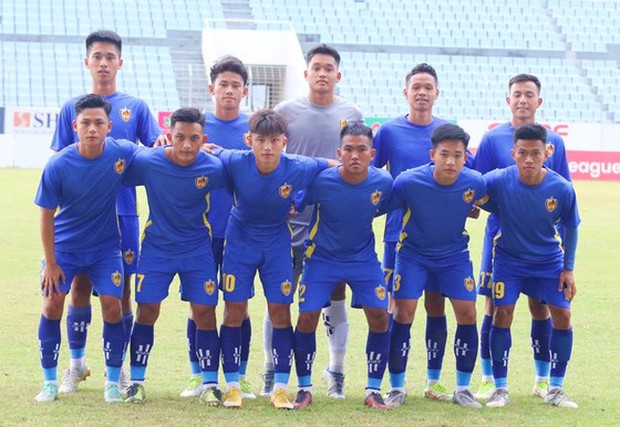 Đội trẻ Quảng Nam đoàn kết vượt qua nỗi đau, cùng nhau chiến đấu để tiếp nối hành trình của Võ Minh Hiếu