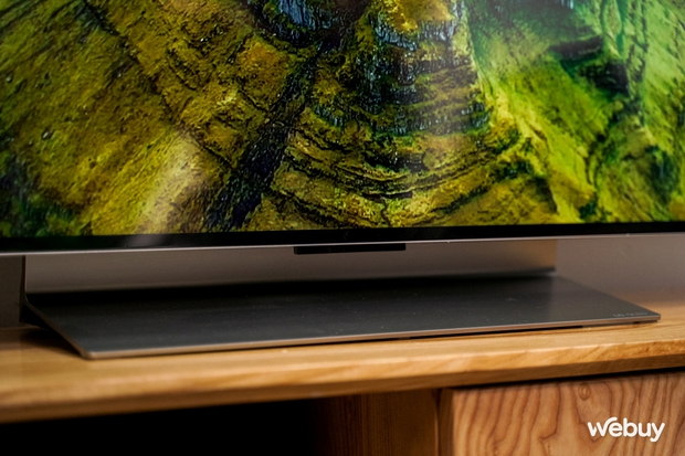 Ngắm siêu phẩm TV LG OLED G3 mới: Rẻ hơn nhưng sáng hơn nhờ công nghệ mới, thiết kế mỏng nhưng bền - Ảnh 9. Ngắm siêu phẩm TV LG OLED G3 mới: Rẻ hơn nhưng sáng hơn nhờ công nghệ mới, thiết kế mỏng nhưng bền - Ảnh 9.