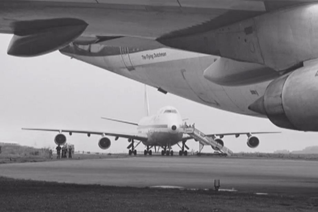 Hai chiếc Boeing 747 đối đầu khiến gần 600 người chết : Vụ tai nạn thảm khốc nhất vĩnh viễn thay đổi ngành hàng không toàn cầu - Ảnh 1. Hai chiếc Boeing 747 đối đầu khiến gần 600 người chết : Vụ tai nạn thảm khốc nhất vĩnh viễn thay đổi ngành hàng không toàn cầu - Ảnh 1.