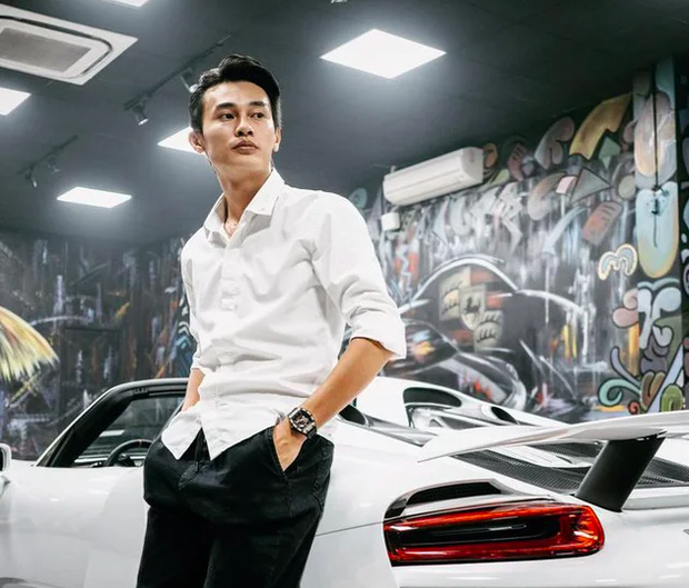 Tạm giữ trùm buôn siêu xe Phan Công Khanh - Ảnh 1. Tạm giữ trùm buôn siêu xe Phan Công Khanh - Ảnh 1.