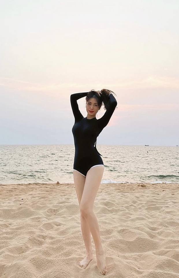 Diện bikini khoe 3 vòng cực cháy, Hoà Minzy lên tiếng thú nhận 1 đặc điểm khác thực tế - Ảnh 4.