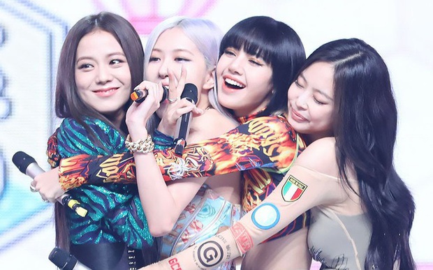 Những dự đoán bất ngờ về tương lai của BLACKPINK khiến fan hâm mộ thời thay