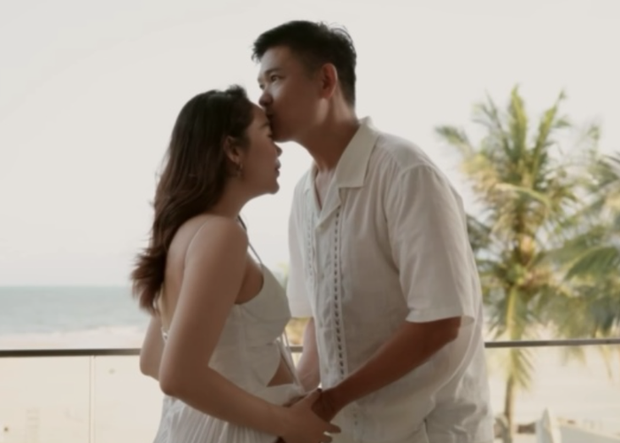 Mẹ bầu Minh Hằng gây sốt với vẻ đẹp thăng hoa trước ngày vỡ chum