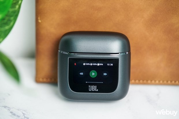 Đây là cặp tai nghe True Wireless với màn hình đầu tiên trên Thế giới - Ảnh 4. Đây là cặp tai nghe True Wireless với màn hình đầu tiên trên Thế giới - Ảnh 4.