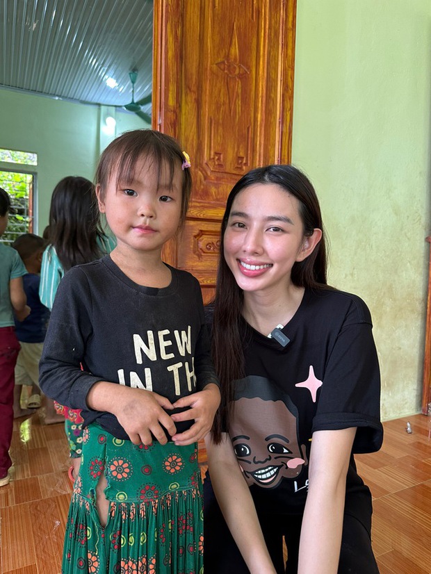 Hoa hậu Thuỳ Tiên xuất hiện bên Quang Linh Vlogs: Lời tỏ lòng yêu quý