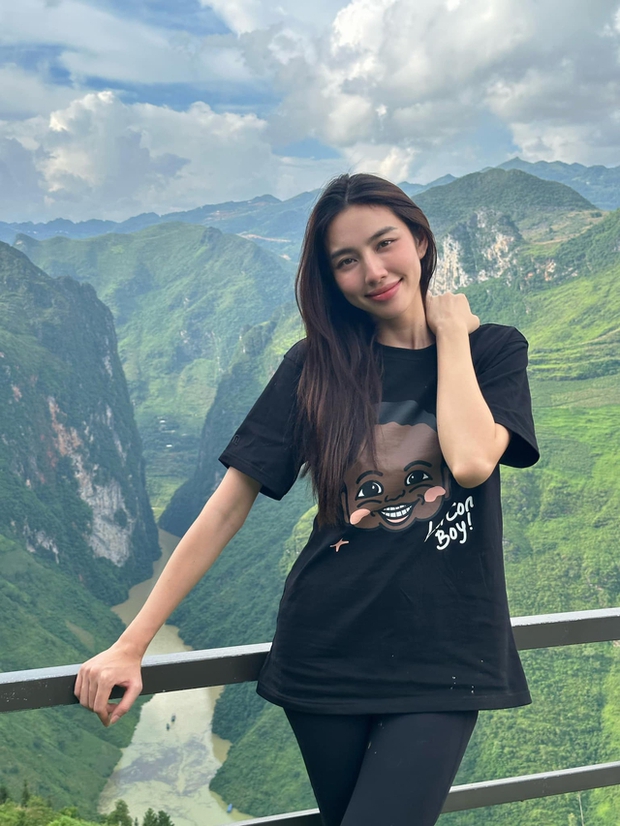 Hoa hậu Thuỳ Tiên xuất hiện bên Quang Linh Vlogs: Lời tỏ lòng yêu quý
