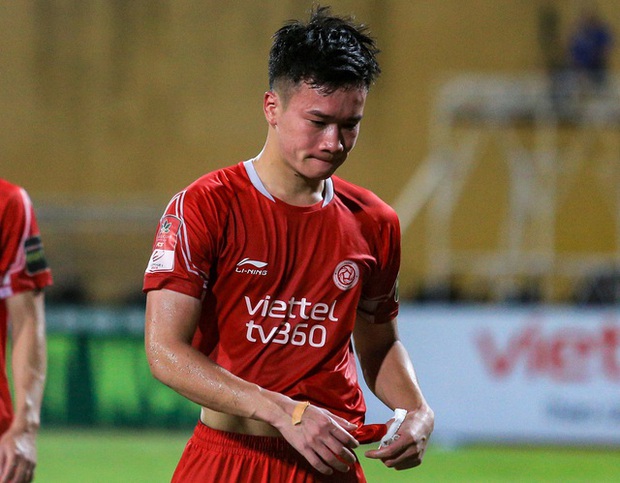 Báo chính thức: Hoàng Đức xúc động, rơi nước mắt vì Viettel đánh mất ngôi vô địch VLeague 2023