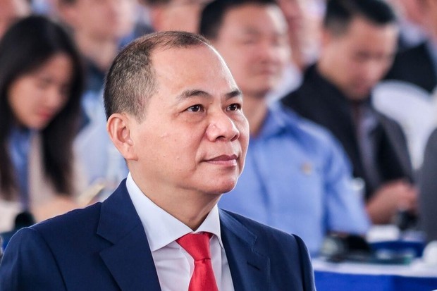 Tăng gần 2 tỷ USD từ đầu năm, khối tài sản của ông Phạm Nhật Vượng bằng tổng tài sản của 7 người phía sau - Ảnh 1. Tăng gần 2 tỷ USD từ đầu năm, khối tài sản của ông Phạm Nhật Vượng bằng tổng tài sản của 7 người phía sau - Ảnh 1.